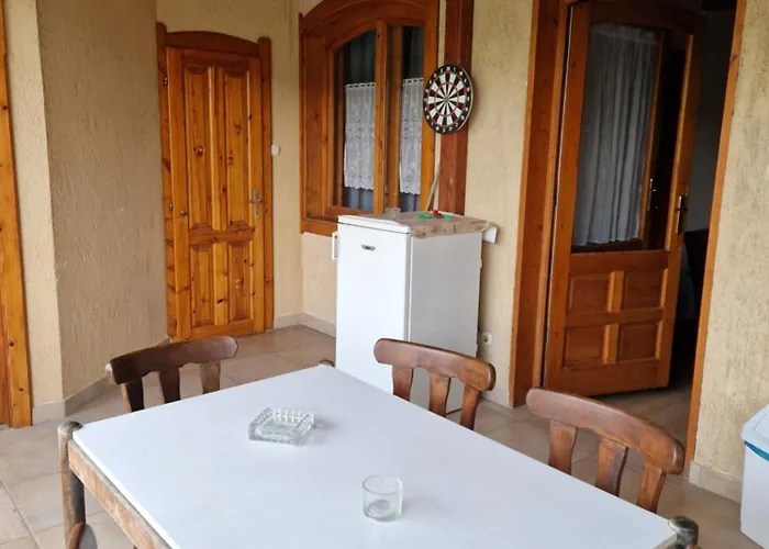 Morvai Panzio 住宿加早餐酒店